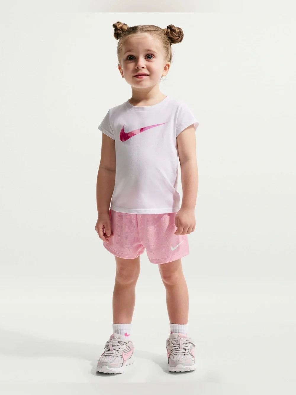 Nike Move with Nature short sleeve tshirt white / pink girls size 3T NWT
